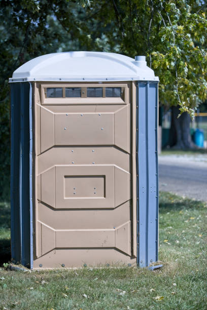 Best Construction site porta potty rental  in Riverside, AL